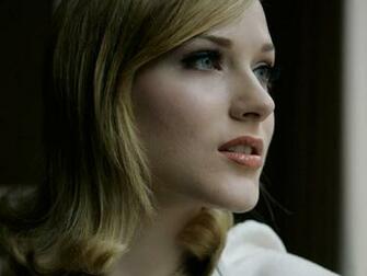 Evan Rachel Wood HD Desktop Wallpaper