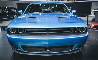 Dodge Challenger Sxt