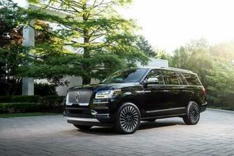 Lincoln Navigator L Black Label Wallpaper