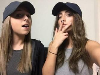Lauren Elizabeth On Yes I Am Covering A Giant Zit My