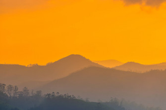 Sunset Mountains Aesthetic For Laptop Wallpaper