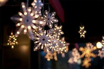 Black Lace Christmas Wallpaper