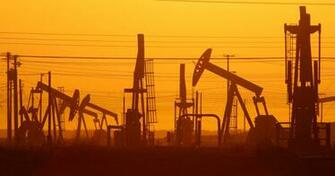 Obama Fracking Rule Is Struck Down By Court The New York Times