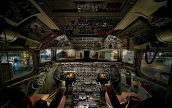 Desktop Wallpaper Of Airplane Cockpit Computer