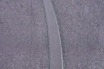 Vintage Style Silver Embossed Lines Background Wallpaper Wallcovering