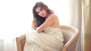 Kriti 4k Wallpaper For Your Desktop Or Mobile Screen And