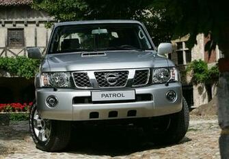 Nissan Patrol Door Y61 Wallpaper
