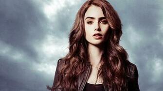 Lily Collins