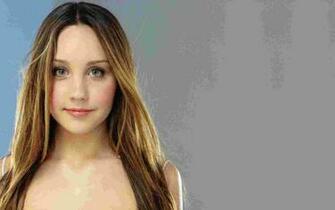 Amanda Bynes Wallpaper Celebrities