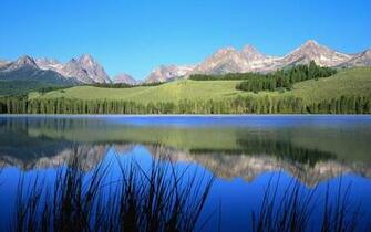 Panoramic Wallpaper Triple Screen
