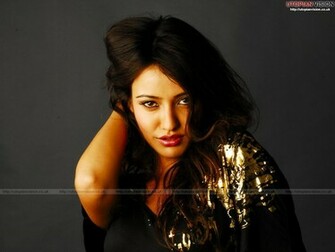 Celebs Wallpaper Celebrities Pictures Neha Sharma