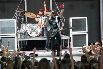 Dierks Bentley Concert Charlotte Nc Wykg1x9un6ex Jpg
