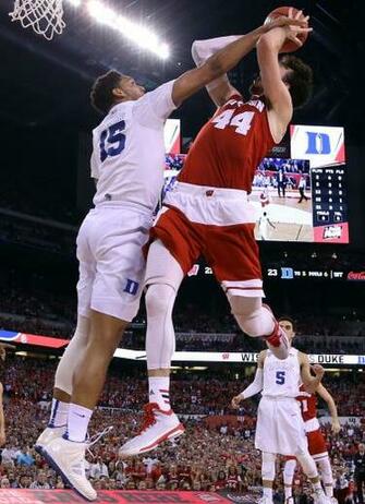 Jahlil Okafor Nike Air Max Hyperposite Frank Kaminsky Adidas