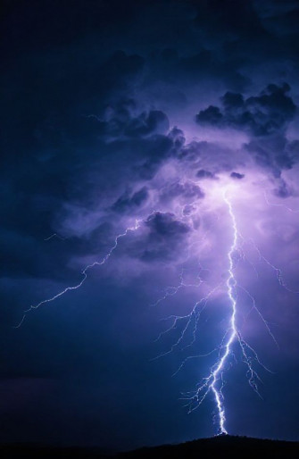 Live Lightning Wallpaper