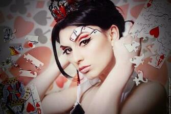 Queen Of Hearts Wallpaper