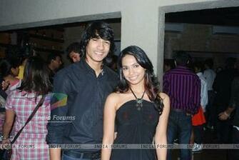 Sneha Kapoor And Shantanu Maheshwari Of Dil Dostii Dance At The Ep