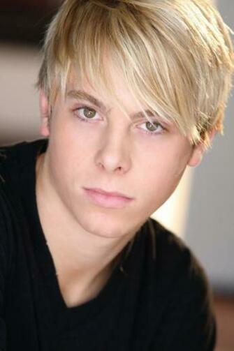 Riker Lynch Photo