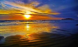 Bright Beautiful Nature Reflection Island Ocean Sunset