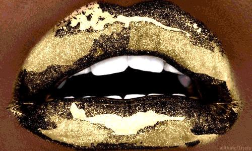 Displaying Gallery Image For Rainbow Lips Smoke