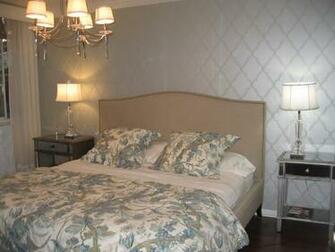 Quatrefoil Wallpaper Transitional Bedroom