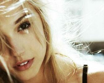Blonde Hair Hazel Eyes Desktop Pc And Mac Wallpaper