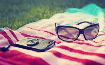 Phone Green Grass Blanket Wallpaper And Image