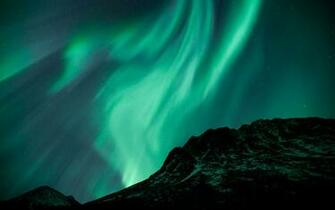 Aurora Borealis Wallpaper HD