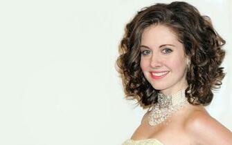 Wallpaper Of Her Out There This Is A Retouched Red Carpet