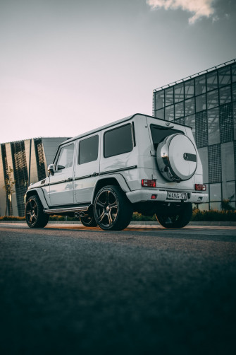White Suv Photo Car Image