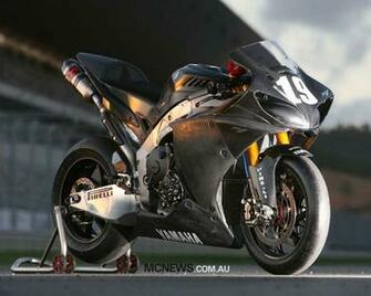 Bikes Wallpaper Yamaha R1 Superbike