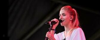Wallpaper Hannah Reid London Grammar Vocalist