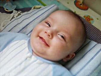 Cute Baby Pictures Daily Very Babies Wallpaper