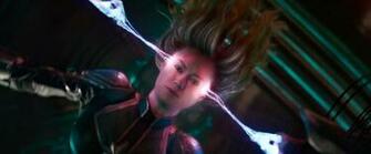New Captain Marvel Image Further Reveal The Mcu Prequel Collider