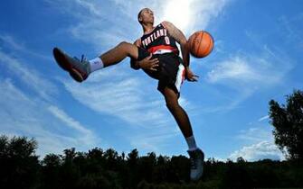 Damian Lillard Wallpaper HD Trick Shot Full Size