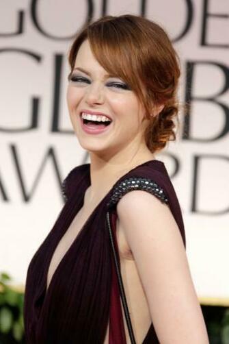 Sexy Emma Stone iPhone Wallpaper