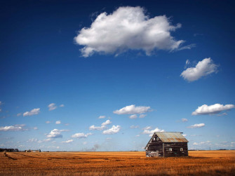 Farmhouse Desktop Wallpaper