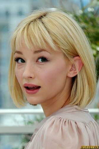Haley Bennett Hot Actress Photos Gallery