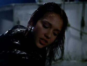 Jessica Alba Dark Angel Desktop Wallpaper Hivewallpaper