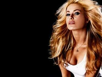 Carmen Electra Wallpaper HD Early