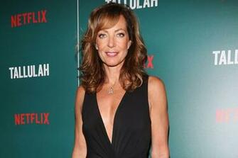 Allison Janney HD Desktop Wallpaper 7wallpaper Net