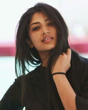 Pics Bucket Actress Roshini Prakash HD Photos And Wallpaper