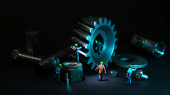 Engineers Inspecting Mechanical Parts 6djzk8ij31fcxetb Wallpaper