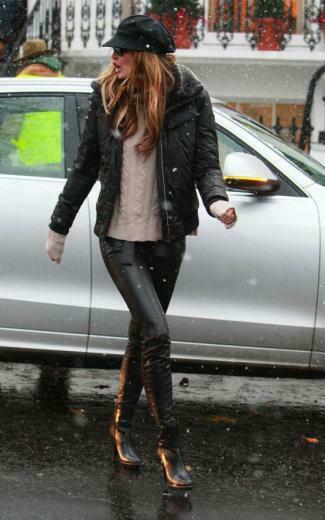 Elle Vilansy Volkov Macpherson Met Jeans Long