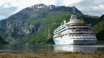 Ultra HD 4k Video Time Lapse Stock Footage Geiranger Fjord Unesco