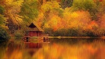 Sur Le Lac L Automne Wallpaper