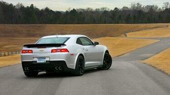 Chevrolet Camaro Z28 Wallpaper HD