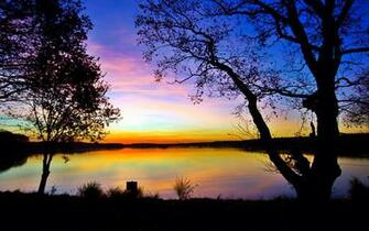 Dreamy Lake Sunset Wide HD Wallpaper