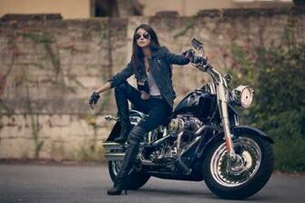 Sexy Beautiful Babe On Harley Davidson Motorcycle Wallpaper Outlaw