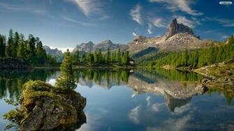 Mountain And Lake Wallpaper