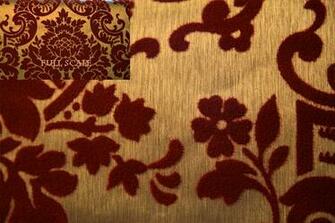 The In Flocked Wallpaper Velvet On Gold